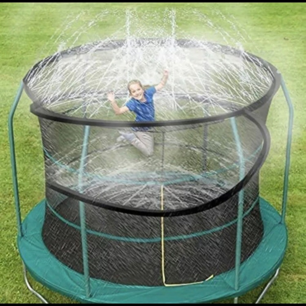Artbeck Outdoor Trampoline Sprinkler. New